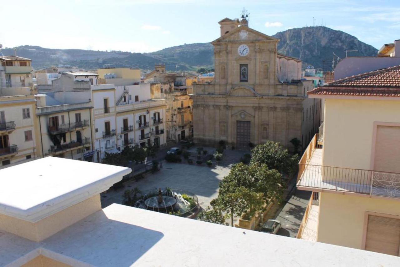 바게리아 Solemar Sicilia - Piazza Duomo 아파트 외부 사진